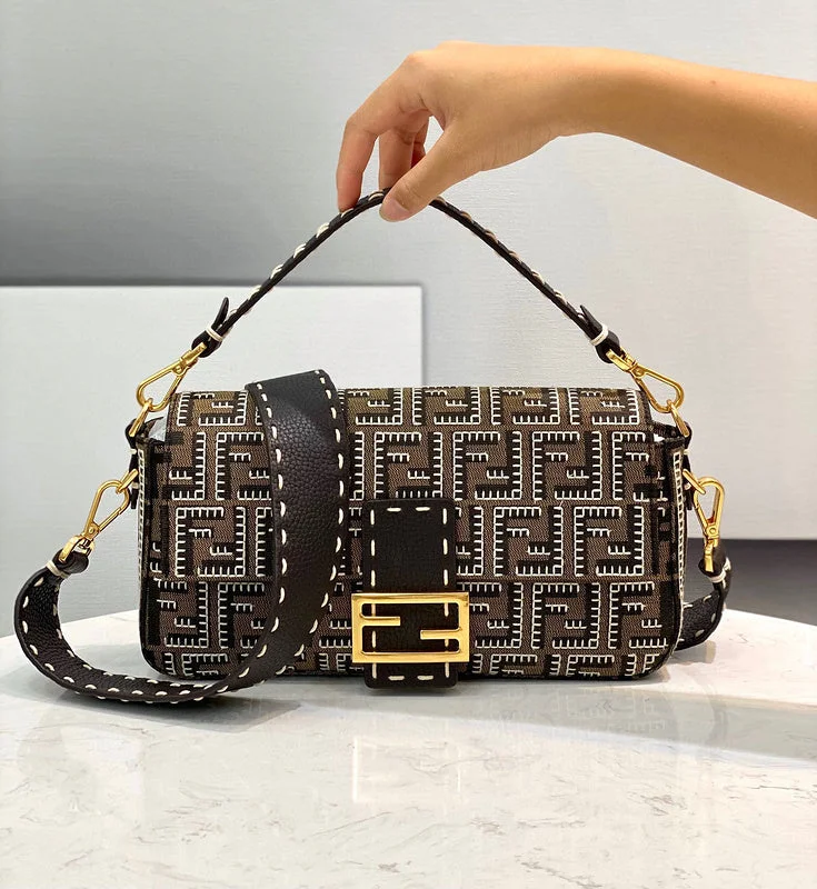 Daily Deals FDI Bags - Luxurious Bags  499 Stylish Totes With Special Discounts