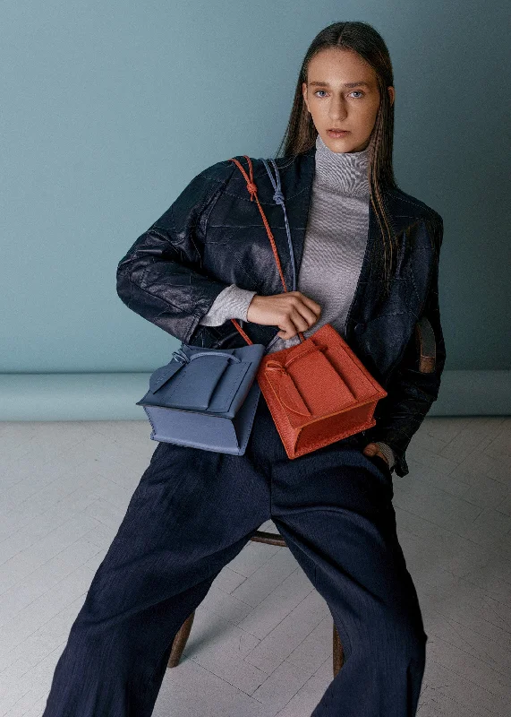 New Season Fashion Preview Sale Mini Close Bag Táska - Burnt Orange The Best Handbag Offers Are Here New Season Fashion Preview Sale Mini Close Bag Táska - Burnt Orange The Best Handbag Offers Are Here