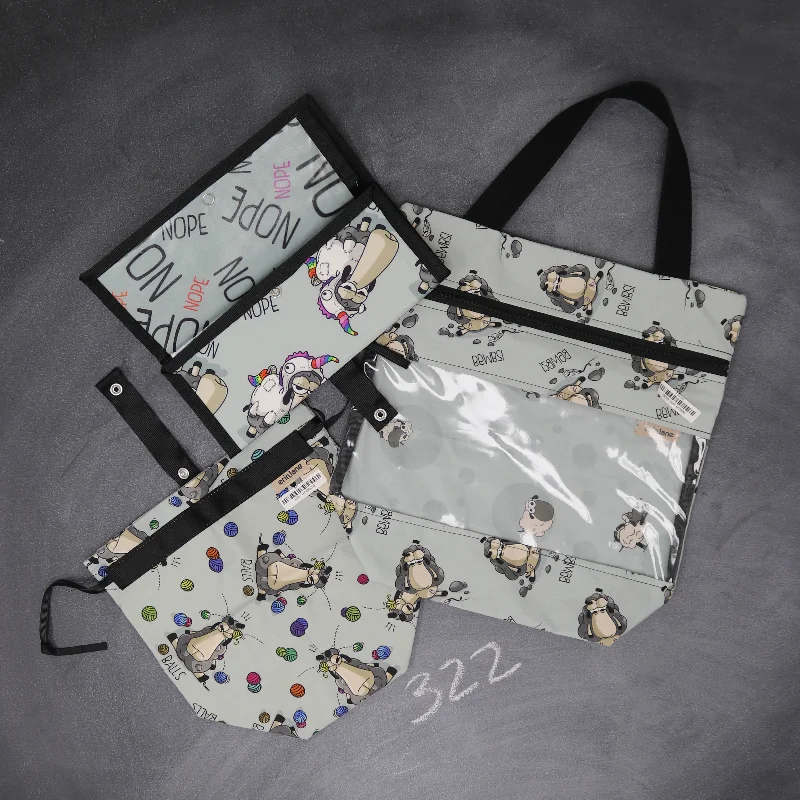 Embrace New Fashion Bag Bundle #322 Trendy Purses At Unbeatable Discounts