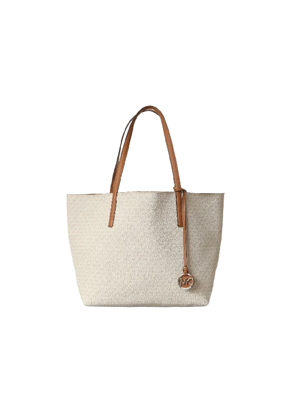 Minimalist Bags For Clean And Modern Aesthetics LARGE HAYLEY BAG Fashionable Bags With Special Seasonal Offers Minimalist Bags For Clean And Modern Aesthetics LARGE HAYLEY BAG Fashionable Bags With Special Seasonal Offers