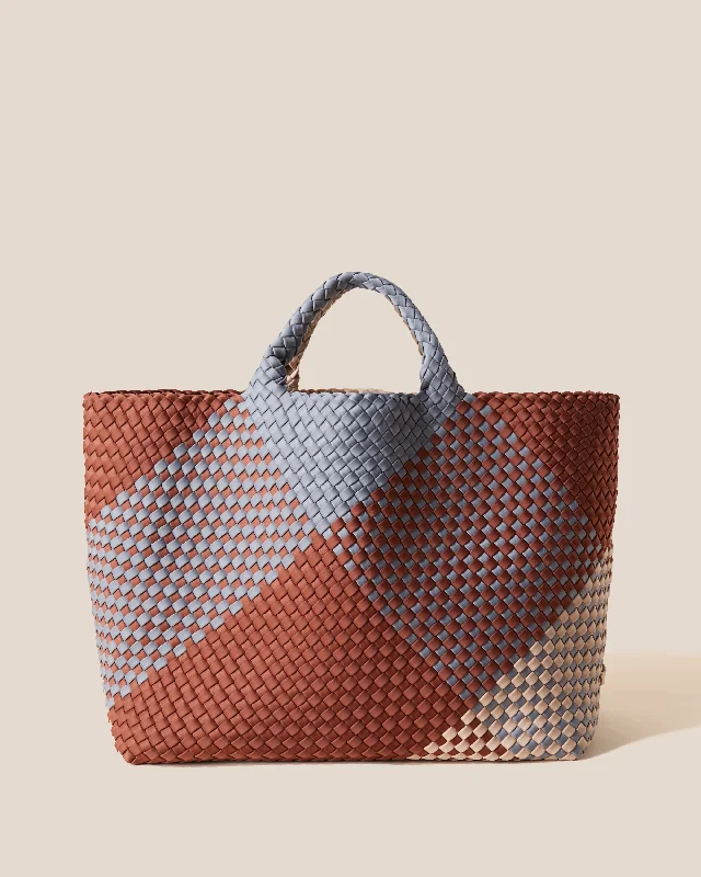 Trendy Threads St. Barths Large Tote Graphic Geo | Taos Luxury Meets Affordability – Shop Stunning Bags Now Trendy Threads St. Barths Large Tote Graphic Geo | Taos Luxury Meets Affordability – Shop Stunning Bags Now