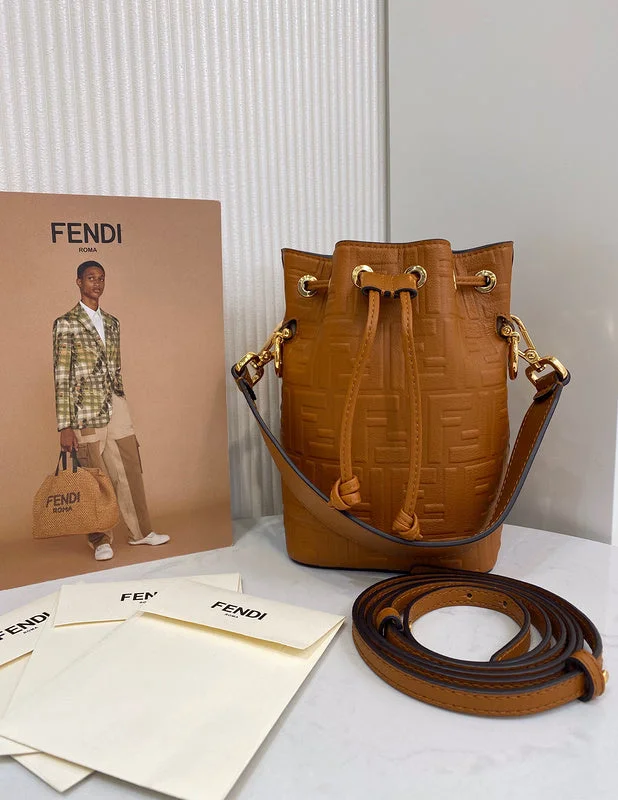 Fashion Forward FDI Bags - Luxurious Bags 353 Trendy Purses At Unbeatable Discounts Fashion Forward FDI Bags - Luxurious Bags 353 Trendy Purses At Unbeatable Discounts