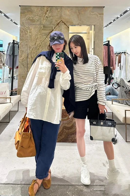 Stylish Statements ADCC - MMU Women Clothes - 547 Elegant Totes At Limited-Time Prices Stylish Statements ADCC - MMU Women Clothes - 547 Elegant Totes At Limited-Time Prices