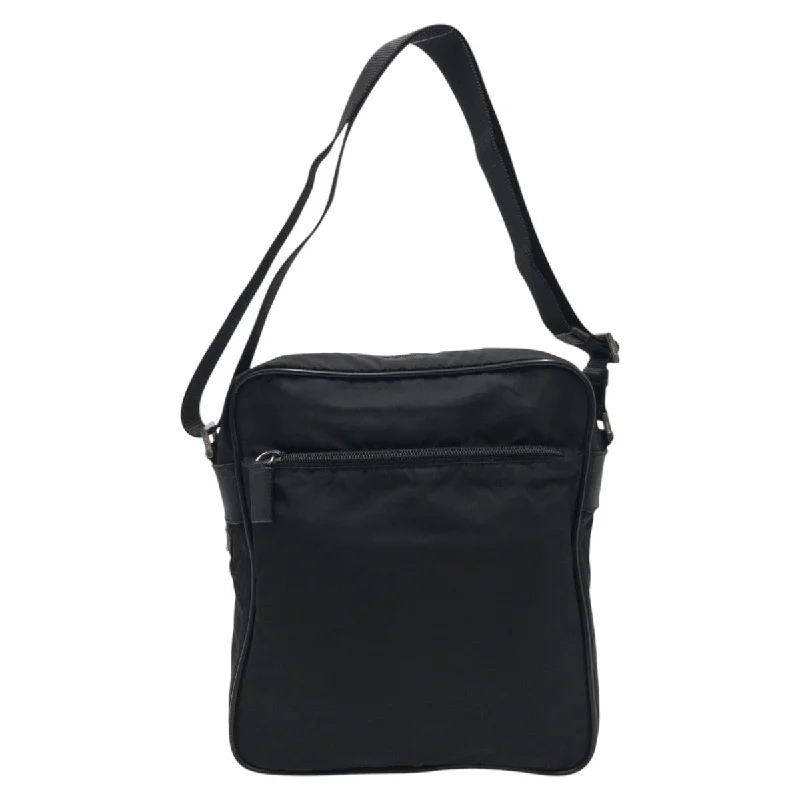 Lightweight And Functional Bags For Travel And Work Prada Nylon Tessuto Triangle Logo Messenger Bag Unmissable Deals On High-Quality Designer Bags Lightweight And Functional Bags For Travel And Work Prada Nylon Tessuto Triangle Logo Messenger Bag Unmissable Deals On High-Quality Designer Bags