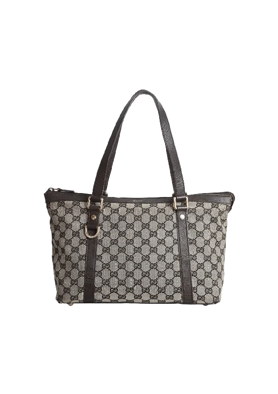 Cyber Monday Discounts On Bags GG CANVAS MEDIUM ABBEY Best-Selling Bags Now At Exclusive Promotional Prices Cyber Monday Discounts On Bags GG CANVAS MEDIUM ABBEY Best-Selling Bags Now At Exclusive Promotional Prices
