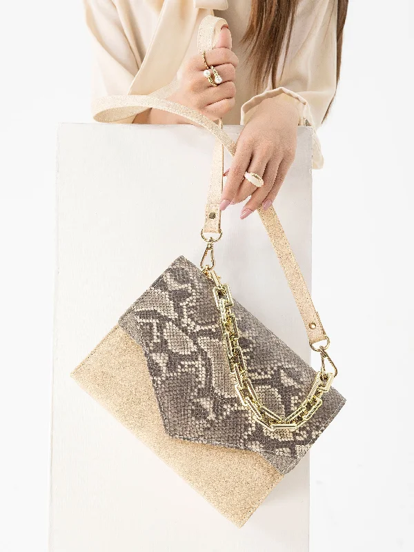 Snake Textured Handbag Don't Miss Out – Shop Fashionable Bags At Special Rates