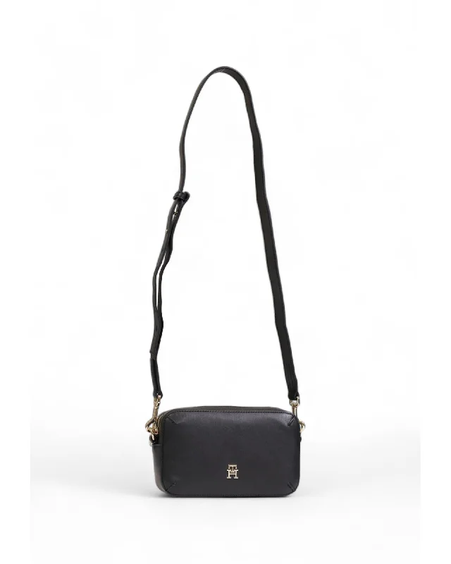 Tommy Hilfiger Women's Camera Bag Black Leather Crossbody Bag Trendy And Timeless Handbags Now On Sale Tommy Hilfiger Women's Camera Bag Black Leather Crossbody Bag Trendy And Timeless Handbags Now On Sale