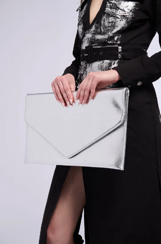 READY FOR ANYTHING OVERSIZED CLUTCH IN SILVER Carry Elegance For Less – Best Bag Deals Here READY FOR ANYTHING OVERSIZED CLUTCH IN SILVER Carry Elegance For Less – Best Bag Deals Here