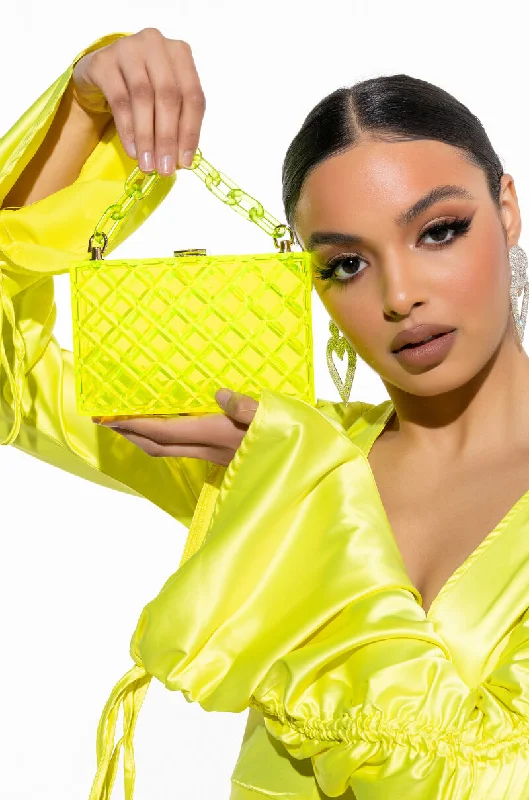 WE SEE EACHOTHER LIGHT GREEN CLUTCH BAG Shop Timeless And Trendy Bags At Limited-Time Discounts WE SEE EACHOTHER LIGHT GREEN CLUTCH BAG Shop Timeless And Trendy Bags At Limited-Time Discounts
