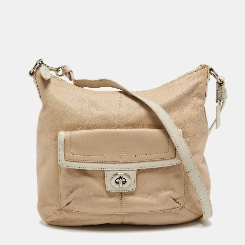 Coach Light  Leather Penelope Hobo Grab Stylish Bags Before They Sell Out