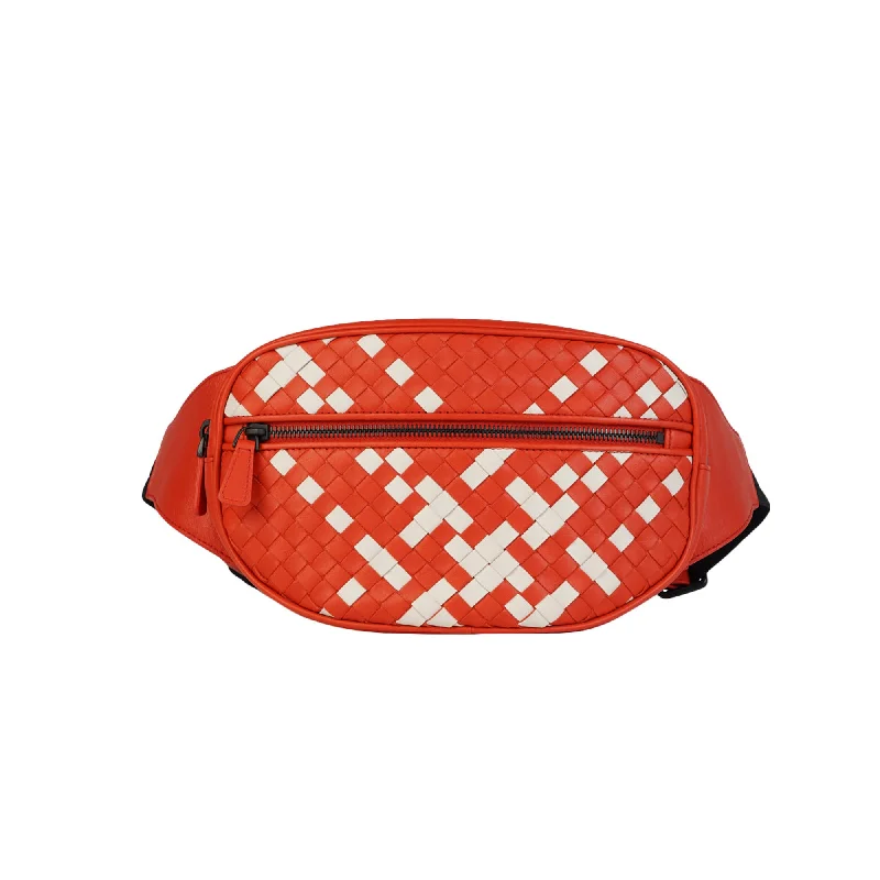 Bottega Veneta Intrecciato Poppy Leather Belt Bag Fashion Bags, Limited Offer