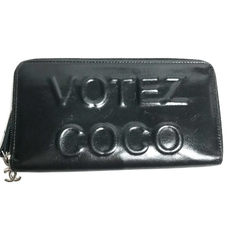 Chanel Coco Mark  Leather Wallet  (Pre-Owned)