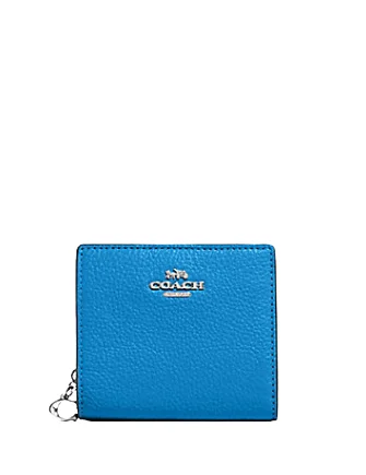 Bags For Free-Spirited And Artistic Styles Coach Snap Wallet Fashion-Forward Bags, Now On Sale Bags For Free-Spirited And Artistic Styles Coach Snap Wallet Fashion-Forward Bags, Now On Sale