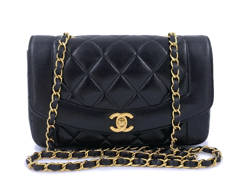 Chanel 1997 Vintage Small Diana Flap Bag 24k GHW Lambskin