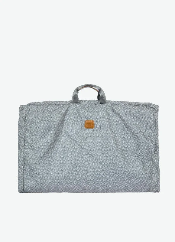 Brics Garment Bag/Sleeve Small Stylish Totes With Special Discounts
