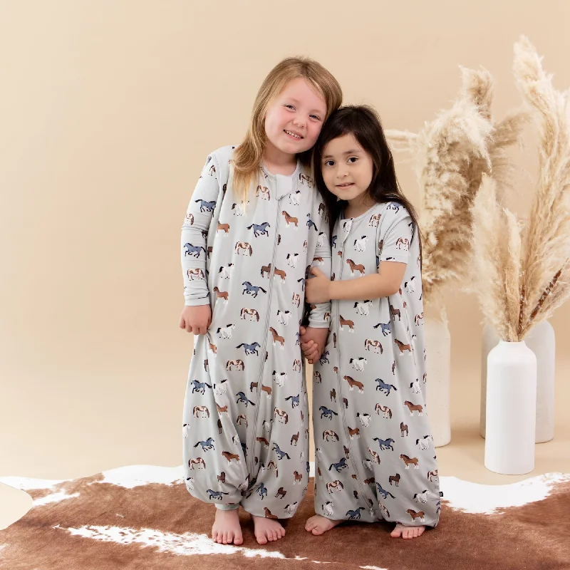 Sleep Bag Walker in Horse 1.0 Chic Bags, Shop Now